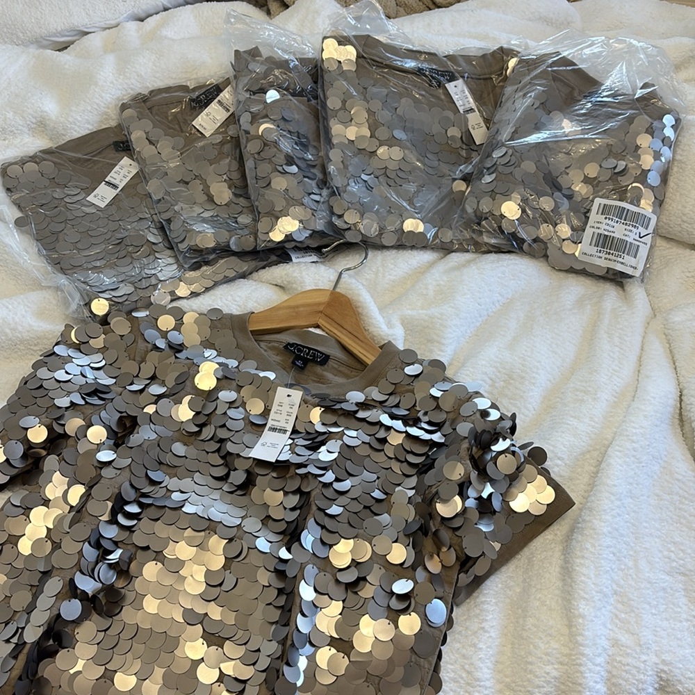 J. Crew Collection sequin-embellished T-shirt Blouse Holiday party New Years Eve - Picture 7 of 7